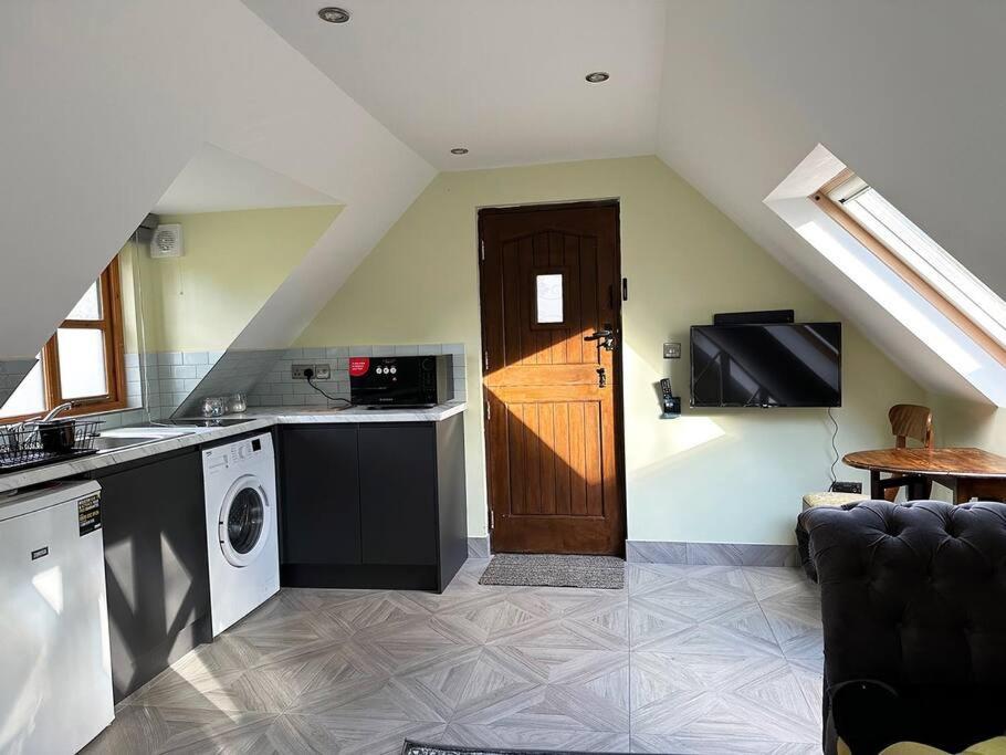 Forest Studio Apt Free Gated Parking On 2 Acres Garden Chislehurst Exterior photo