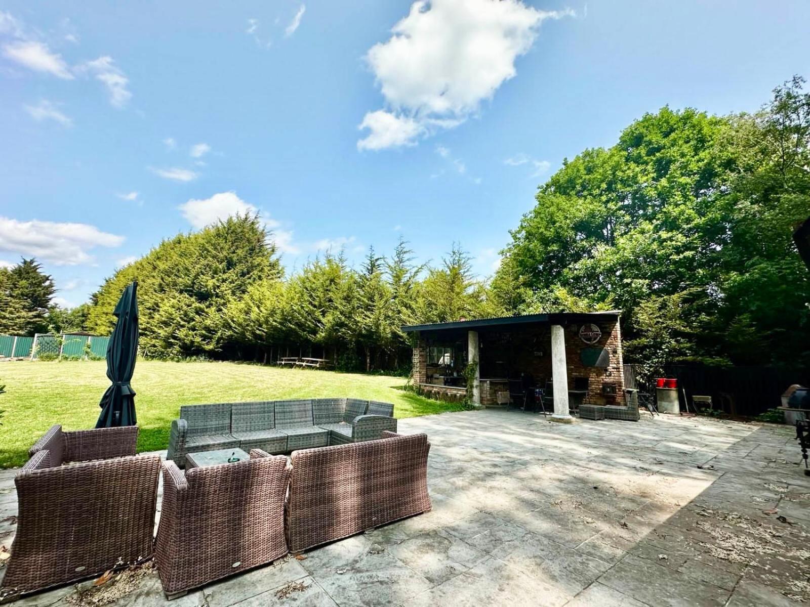 Forest Studio Apt Free Gated Parking On 2 Acres Garden Chislehurst Exterior photo